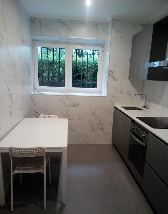 Coqueto Apartamento Frente Al Guggenheim Bilbao Dış mekan fotoğraf